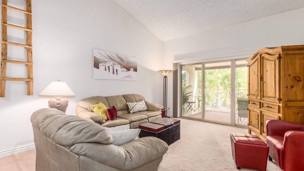 Photo of Bedroom in Desert Shores