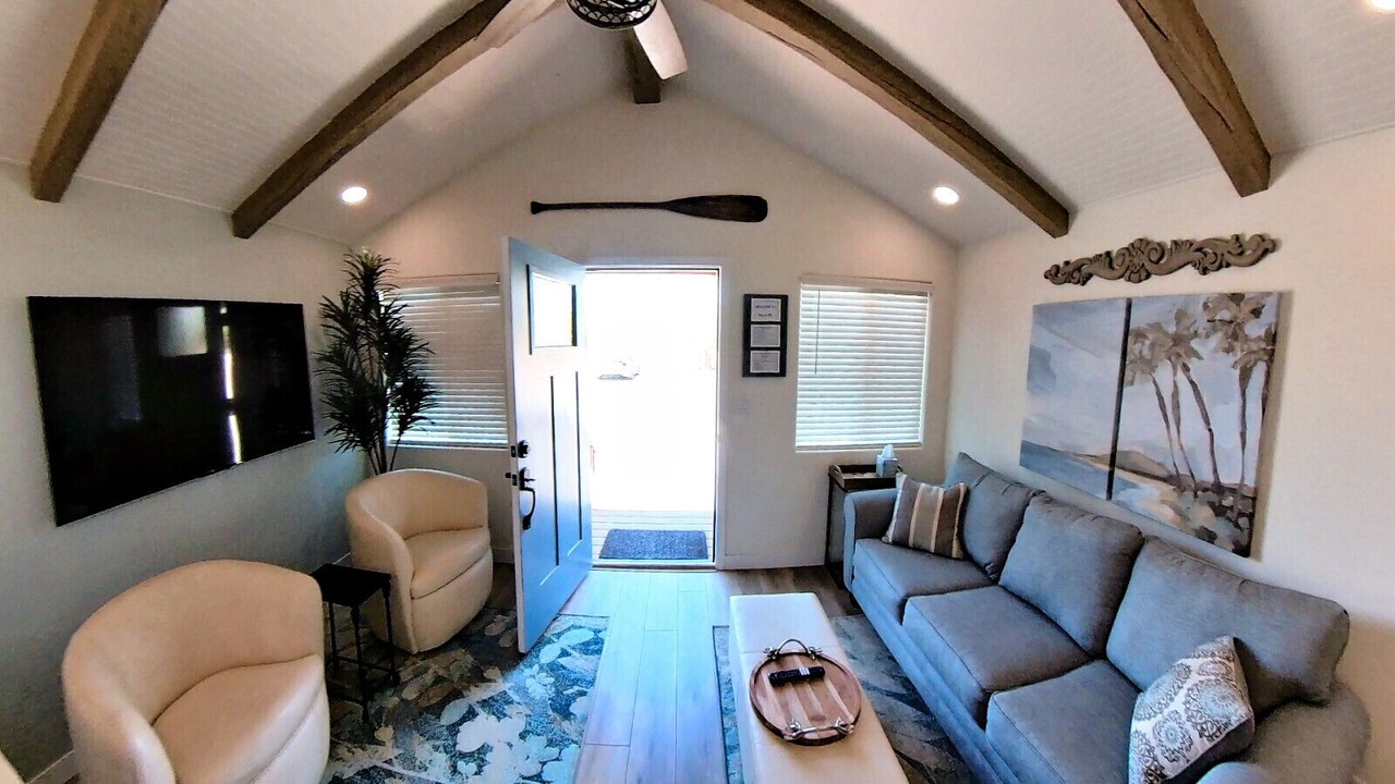 Photo of Livingroom in Parker Strip