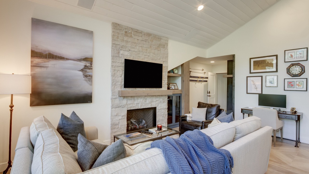 Photo of Bedroom in Deer Valley