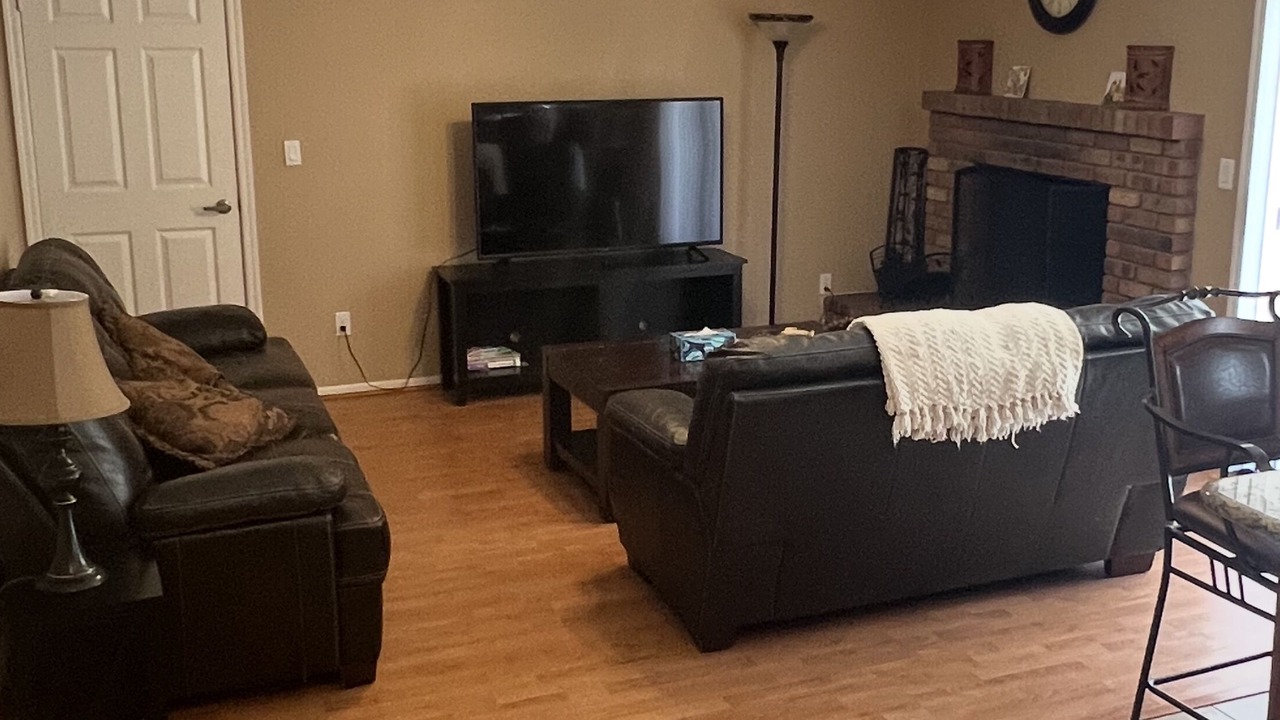 Photo of Livingroom in Trails North