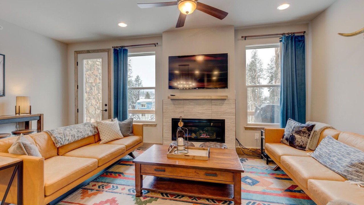 Photo of Livingroom in Rendezvous