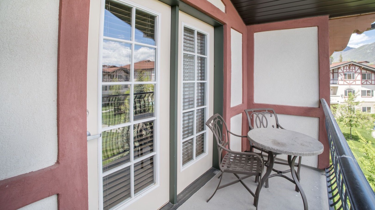 Photo of Patio Balcony in Midway
