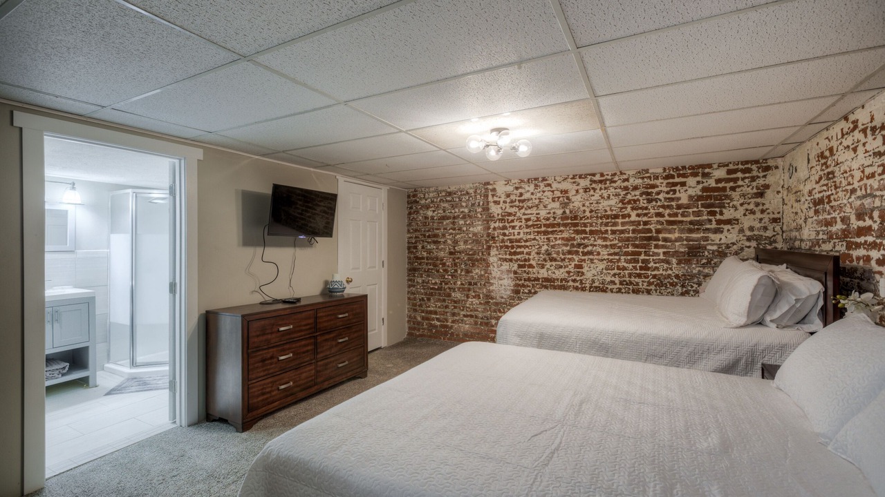 Photo of Bedroom in Downtown Omaha