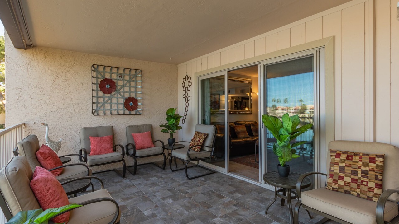 Photo of Patio Balcony in Desert Shores