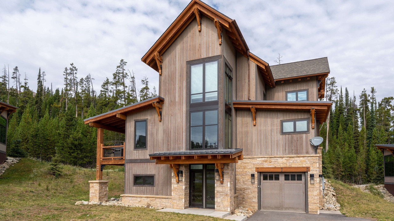 Photo of Outdoor in Powder Ridge