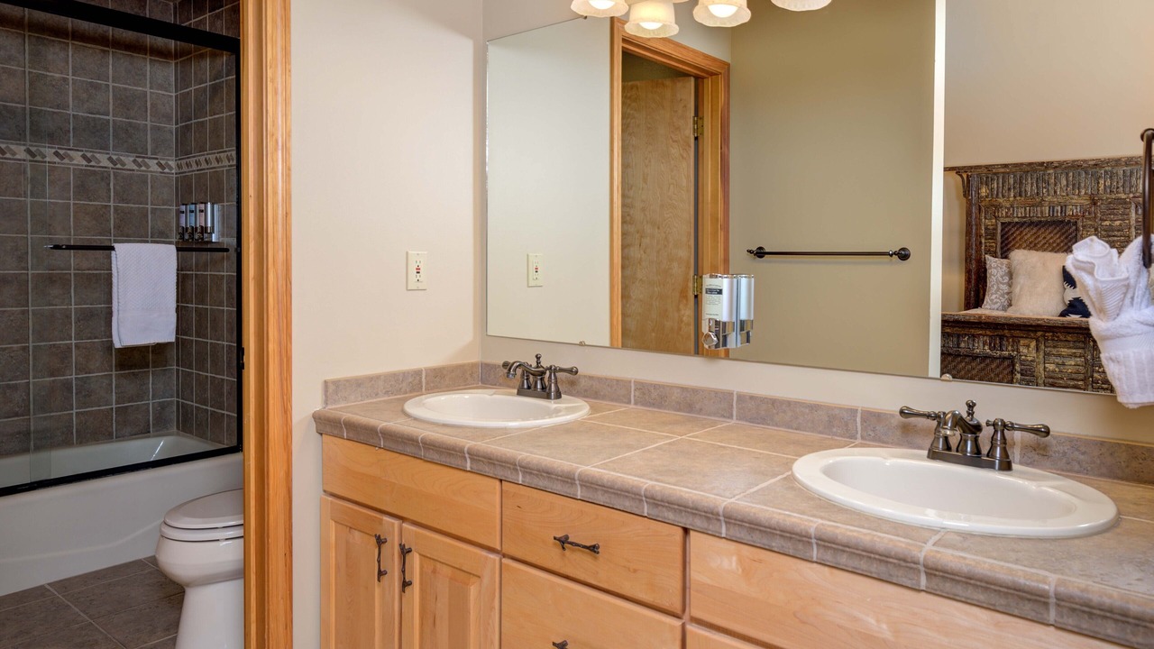 Photo of Bathroom in Big Sky