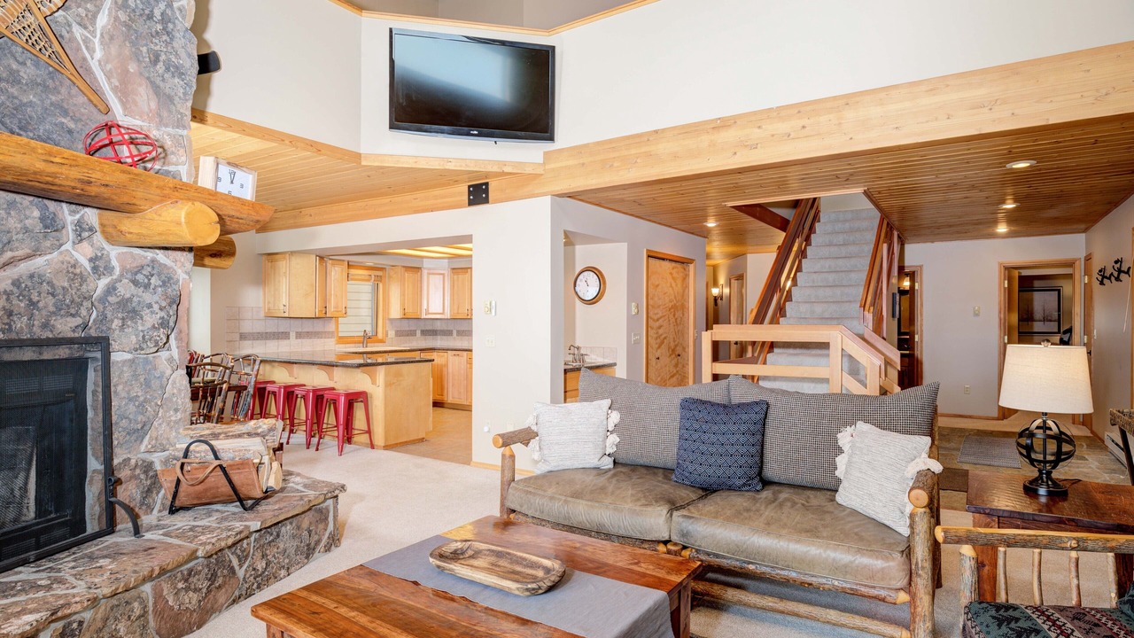 Photo of Bedroom in Big Sky