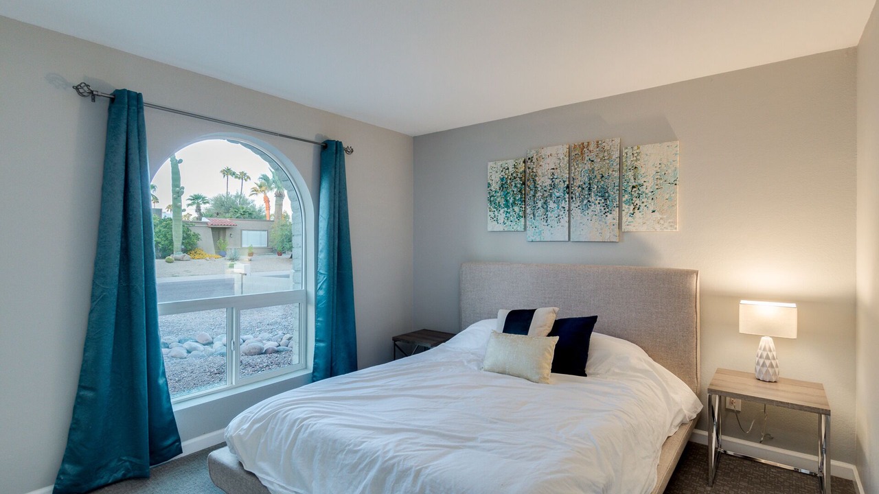 Photo of Bedroom in Raskin Estates