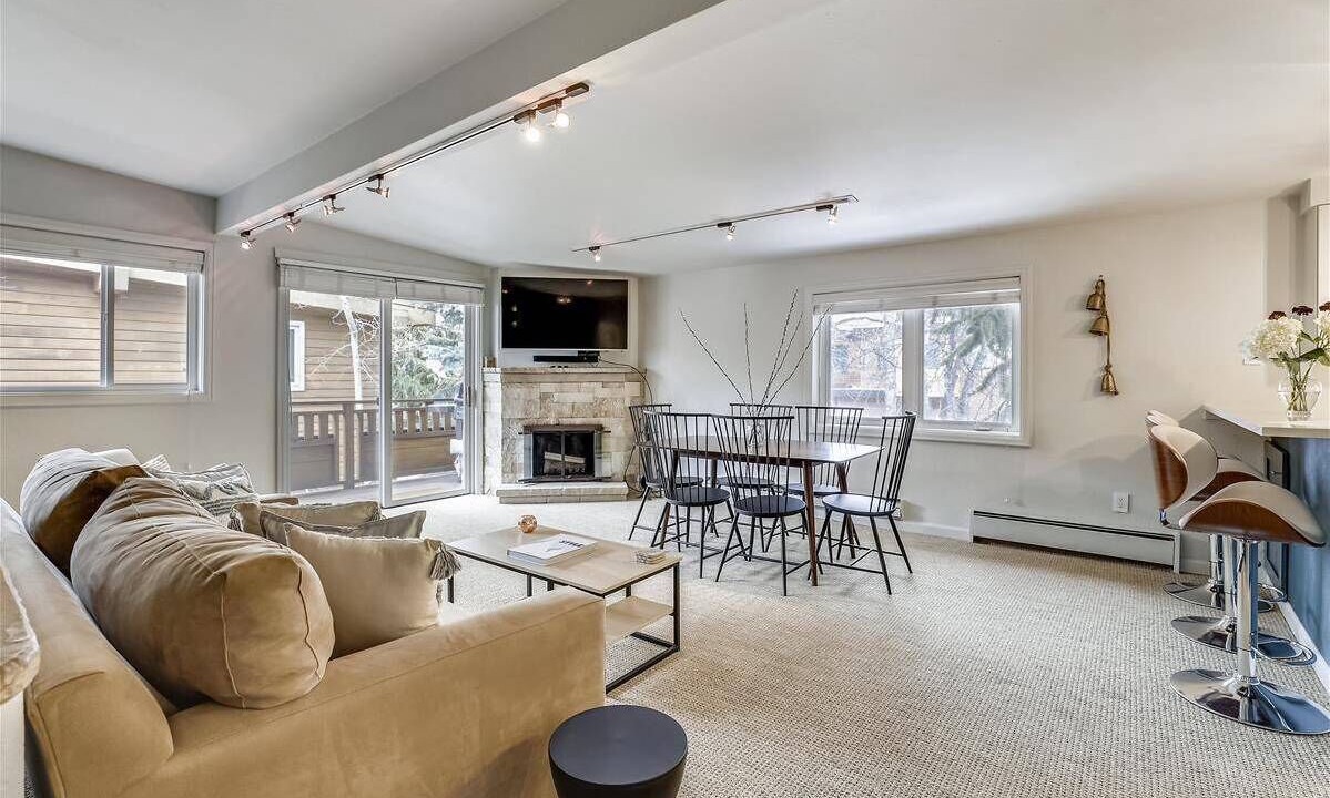 Photo of Others in Downtown