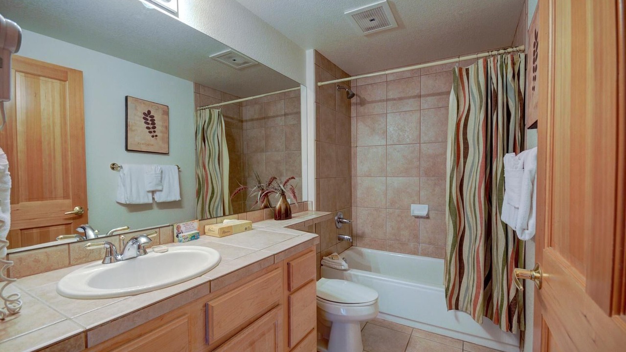 Photo of Bedroom in Mountain House