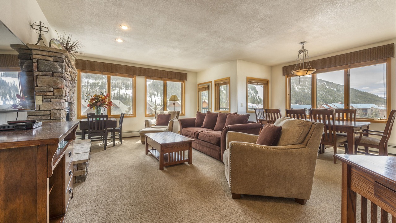 Photo of Bedroom in Mountain House