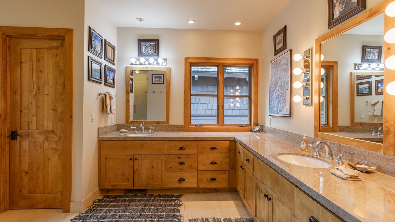 Photo of Bathroom in Granite Ridge