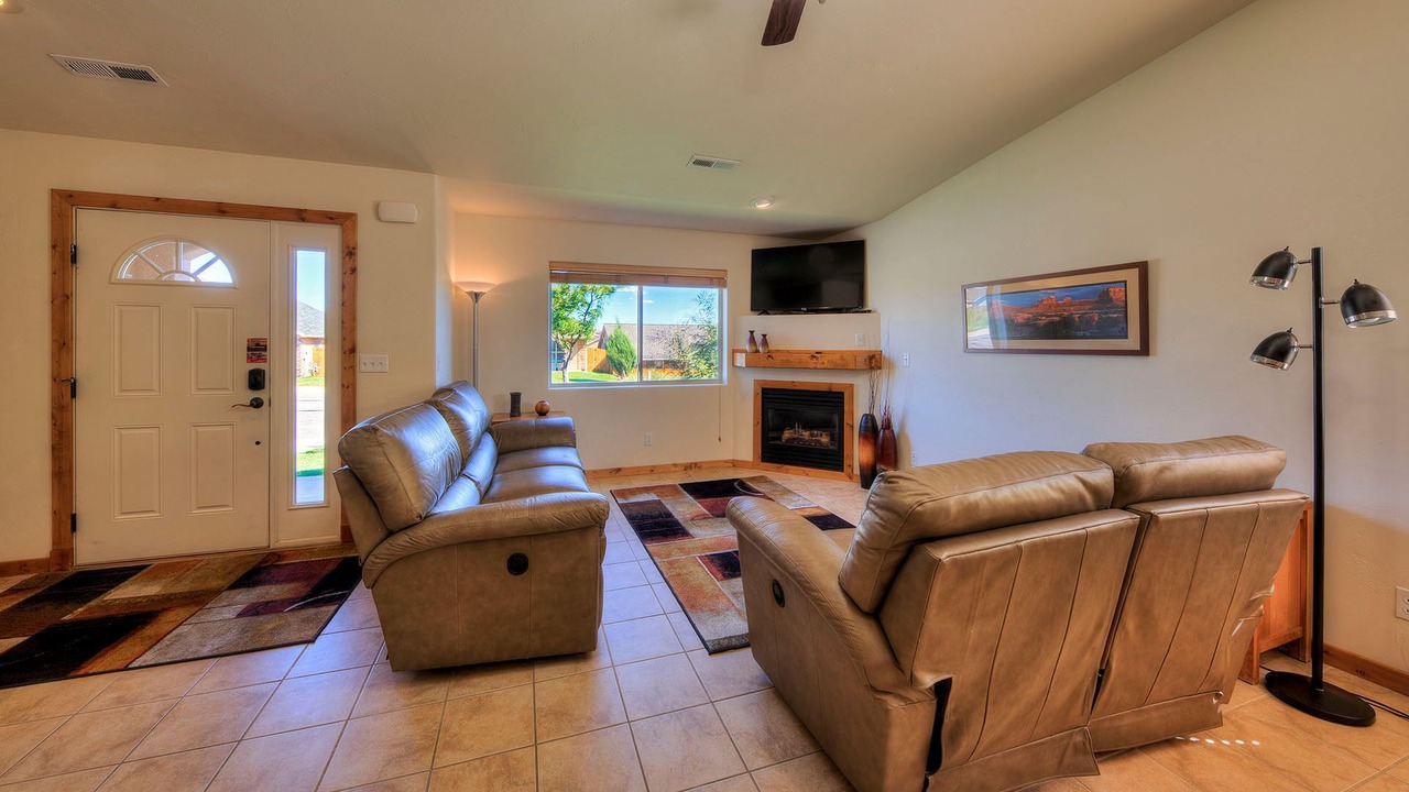 Photo of Livingroom in Moab South Valley
