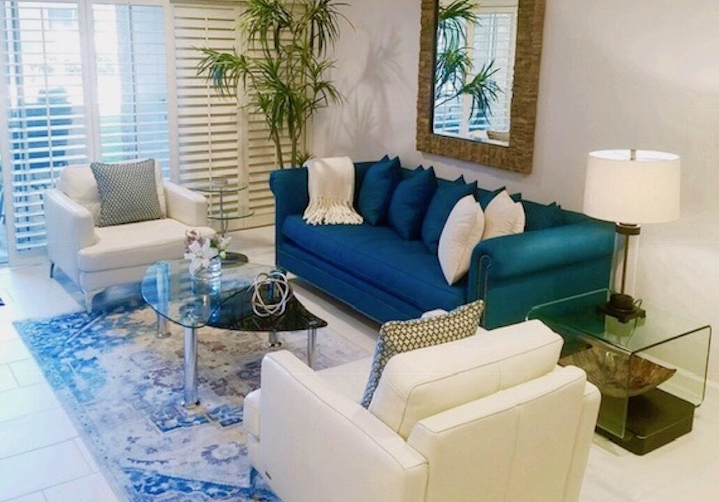 Photo of Livingroom in Winfield Place