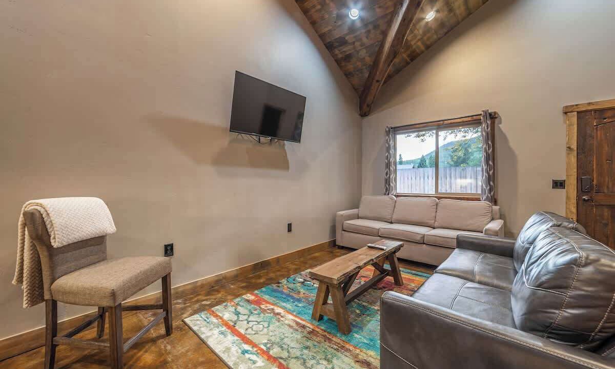 Photo of Livingroom in Coram