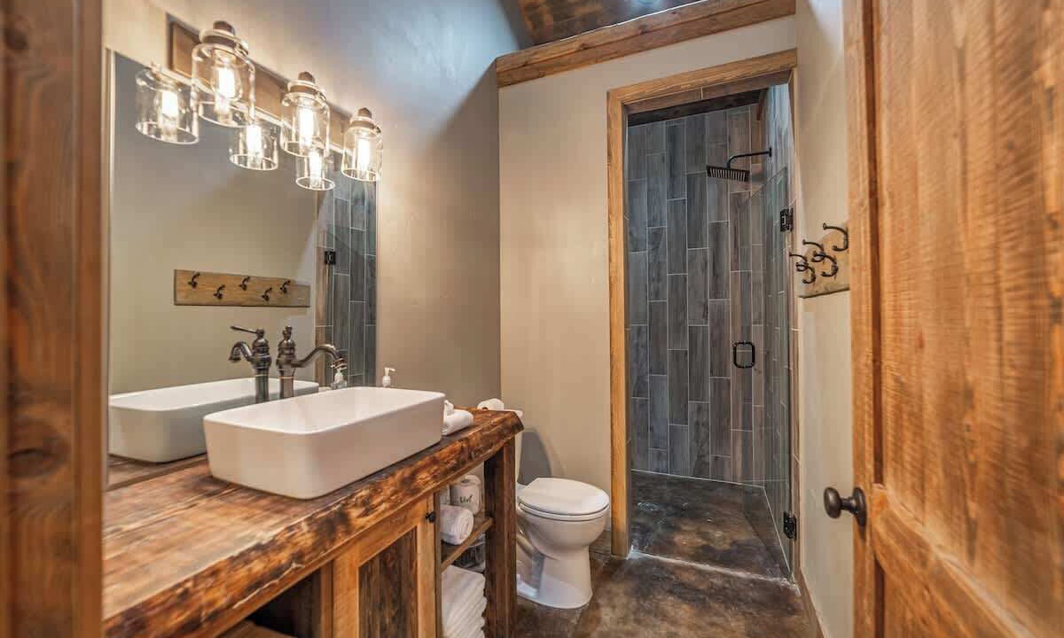 Photo of Bathroom in Coram