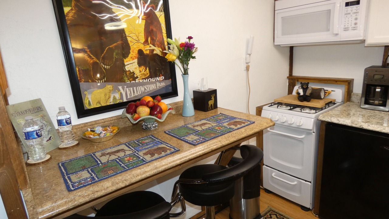 Photo of Kitchen in West Yellowstone