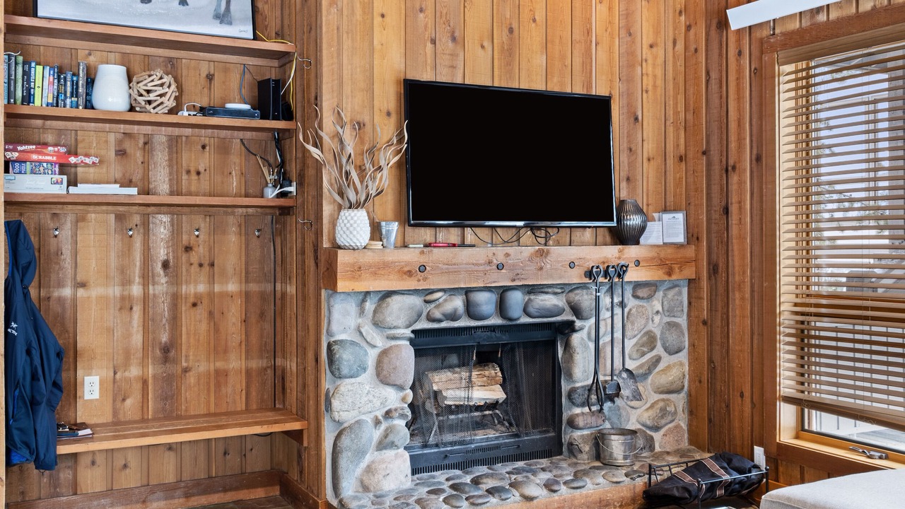 Photo of Livingroom in Teton Village
