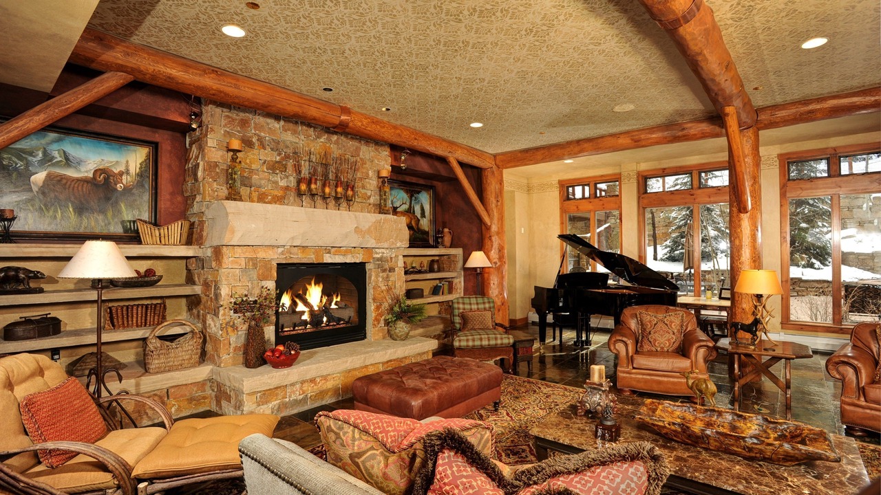 Photo of Livingroom in River Run