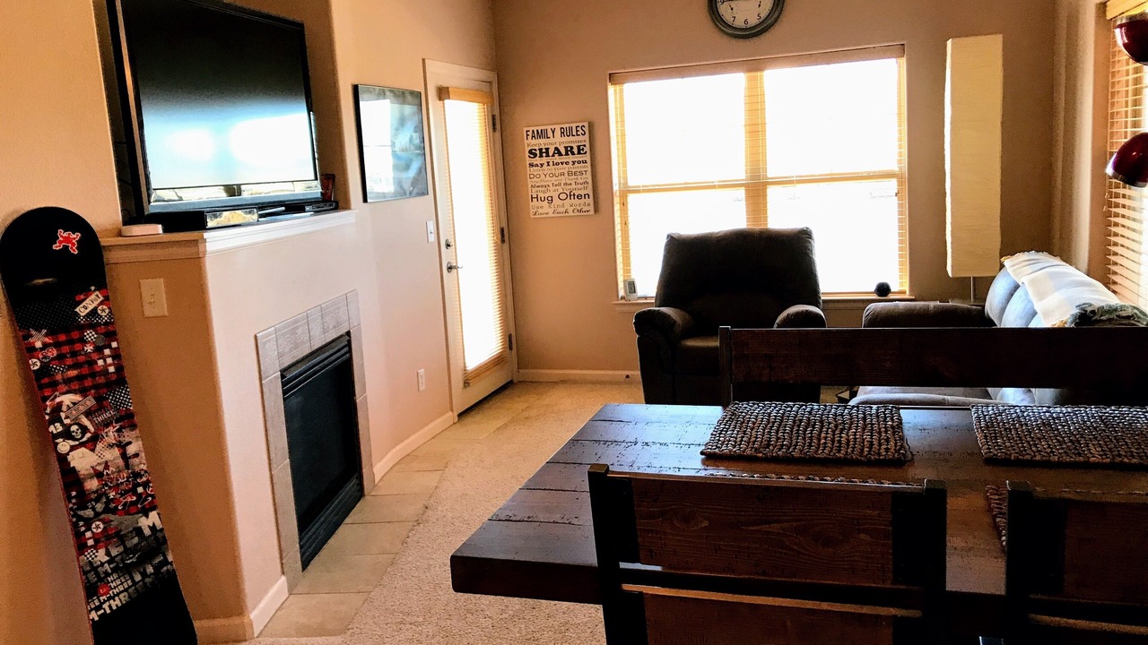 Photo of Livingroom in Fraser