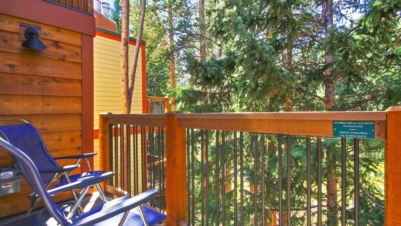 Photo of Patio Balcony in Peak 9