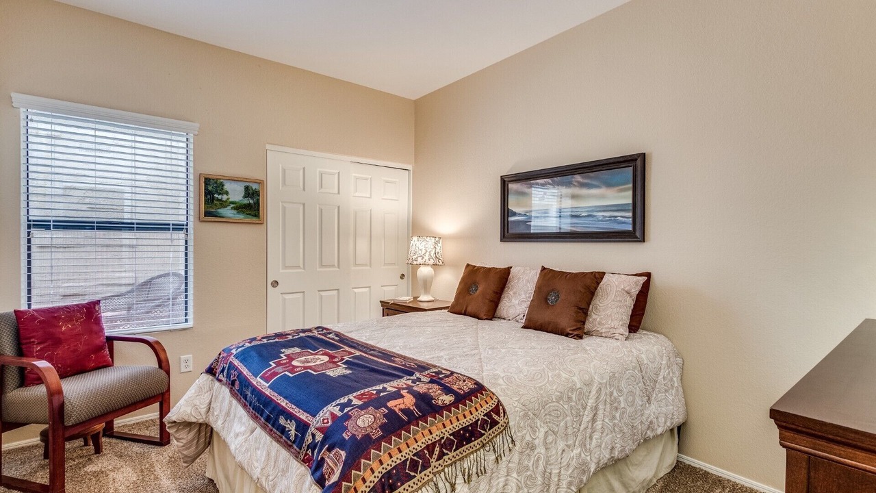 Photo of Bedroom in Alta Mesa