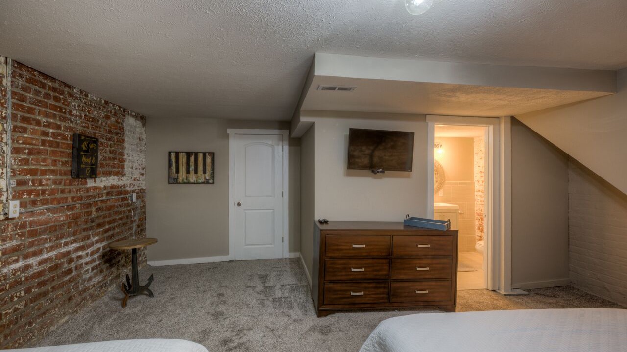 Photo of Bedroom in Downtown Omaha