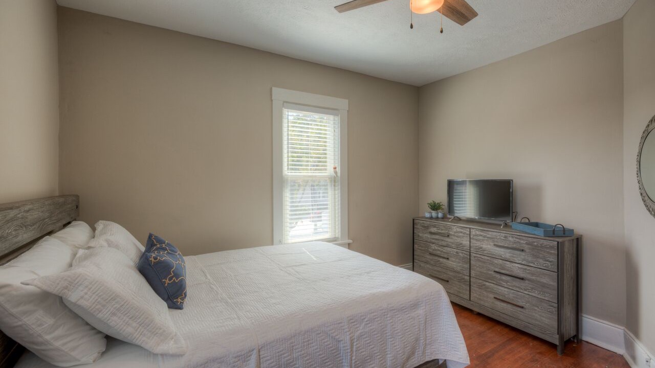Photo of Bedroom in Downtown Omaha