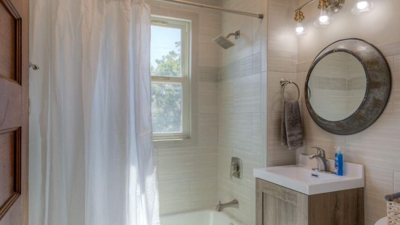Photo of Bathroom in Downtown Omaha