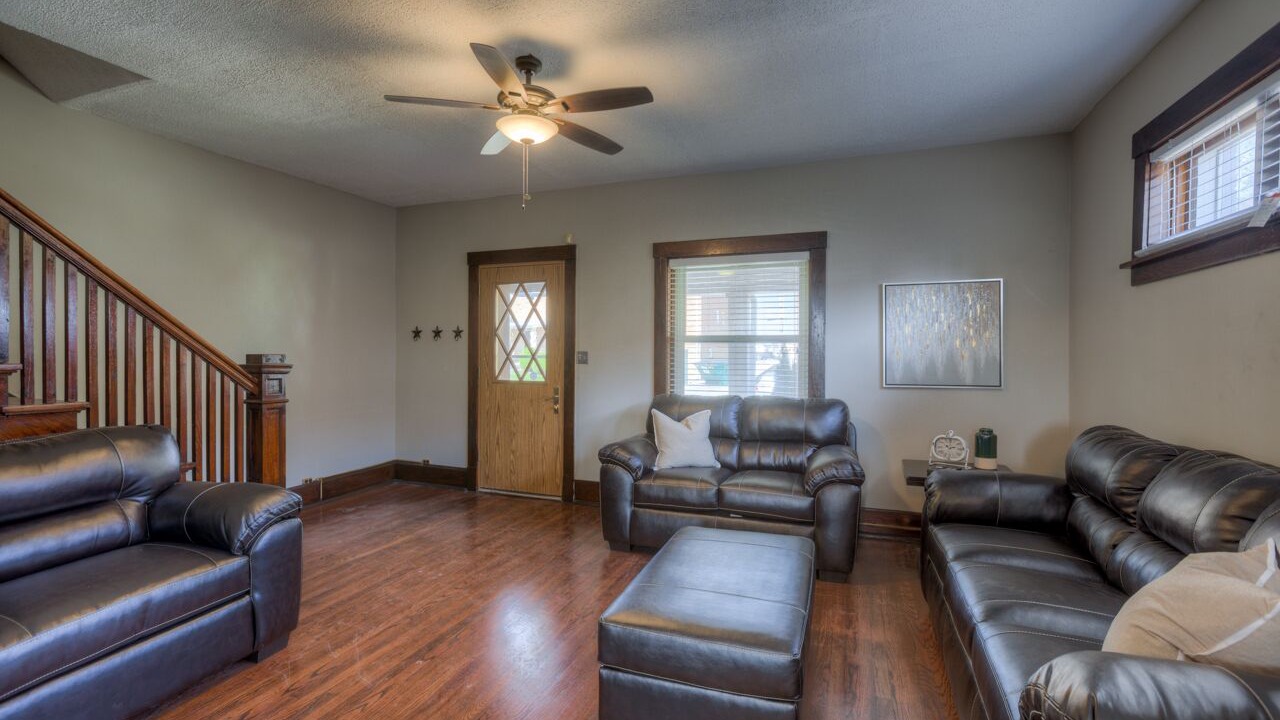 Photo of Livingroom in Downtown Omaha
