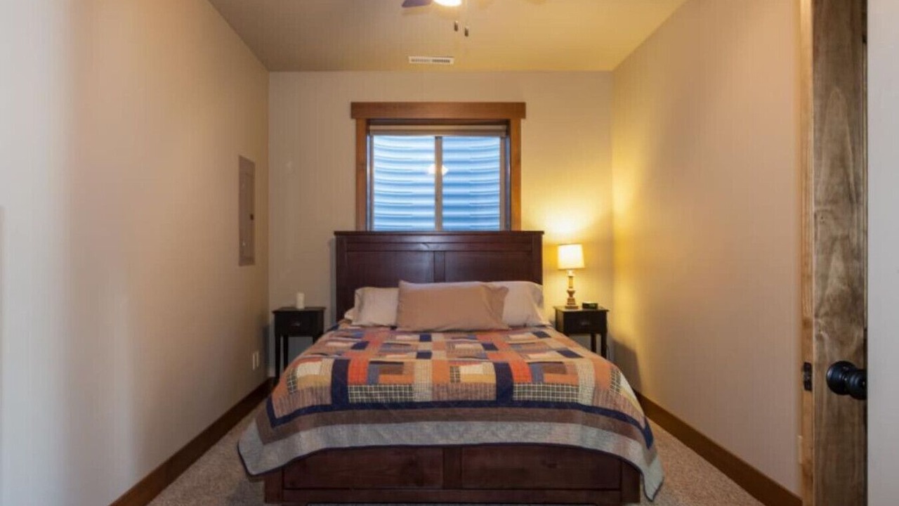 Photo of Bedroom in West Glacier