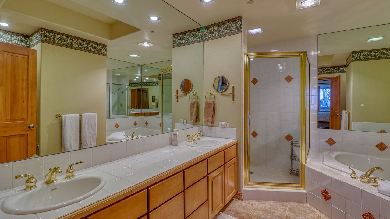 Photo of Bathroom in Edwards