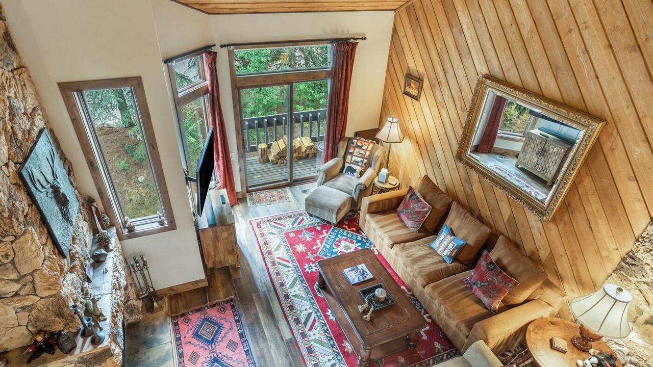 Photo of Bedroom in Avon