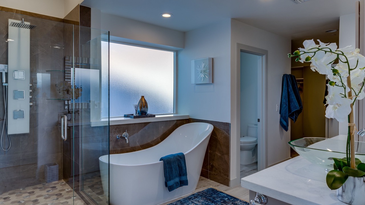 Photo of Bathroom in Cox Heights