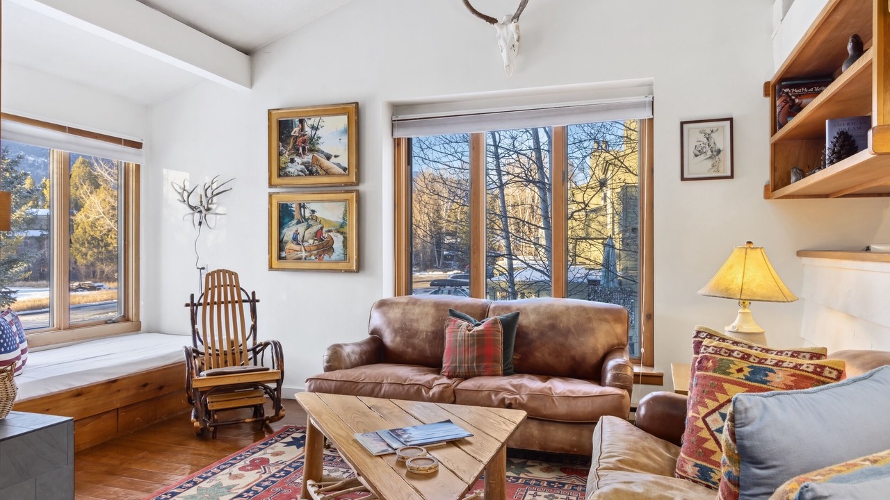 Photo of Livingroom in Moose Wilson Road