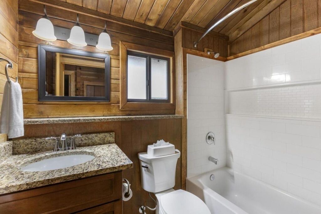 Photo of Bathroom in Kohls Ranch