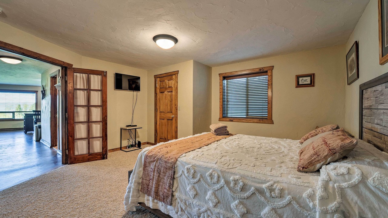 Photo of Bedroom in Star Valley Ranch