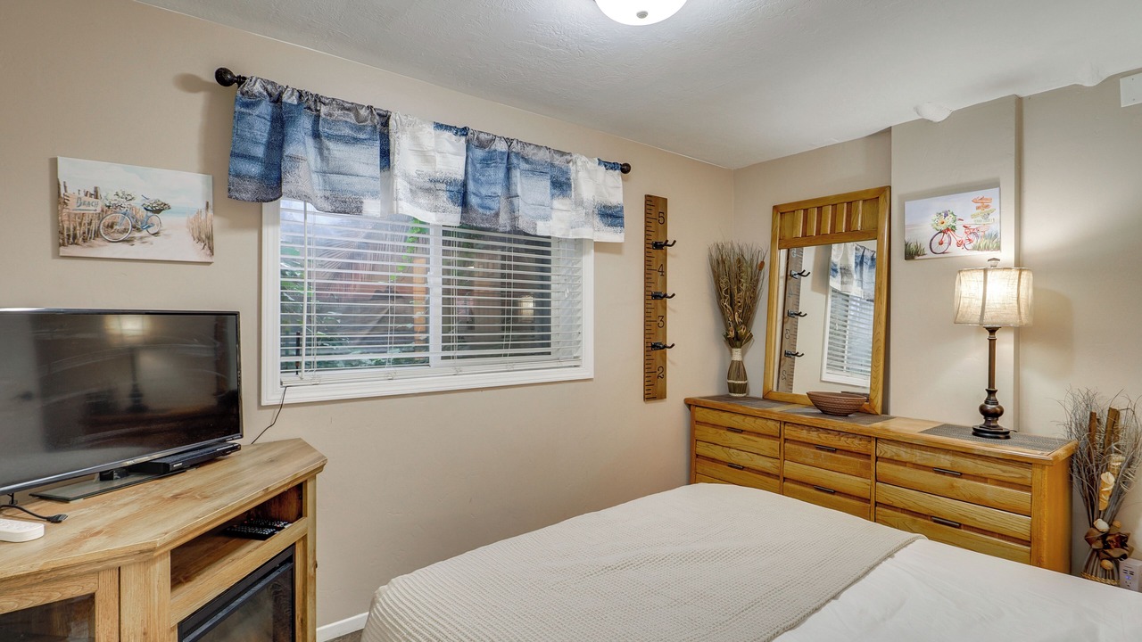 Photo of Bedroom in Bluffdale