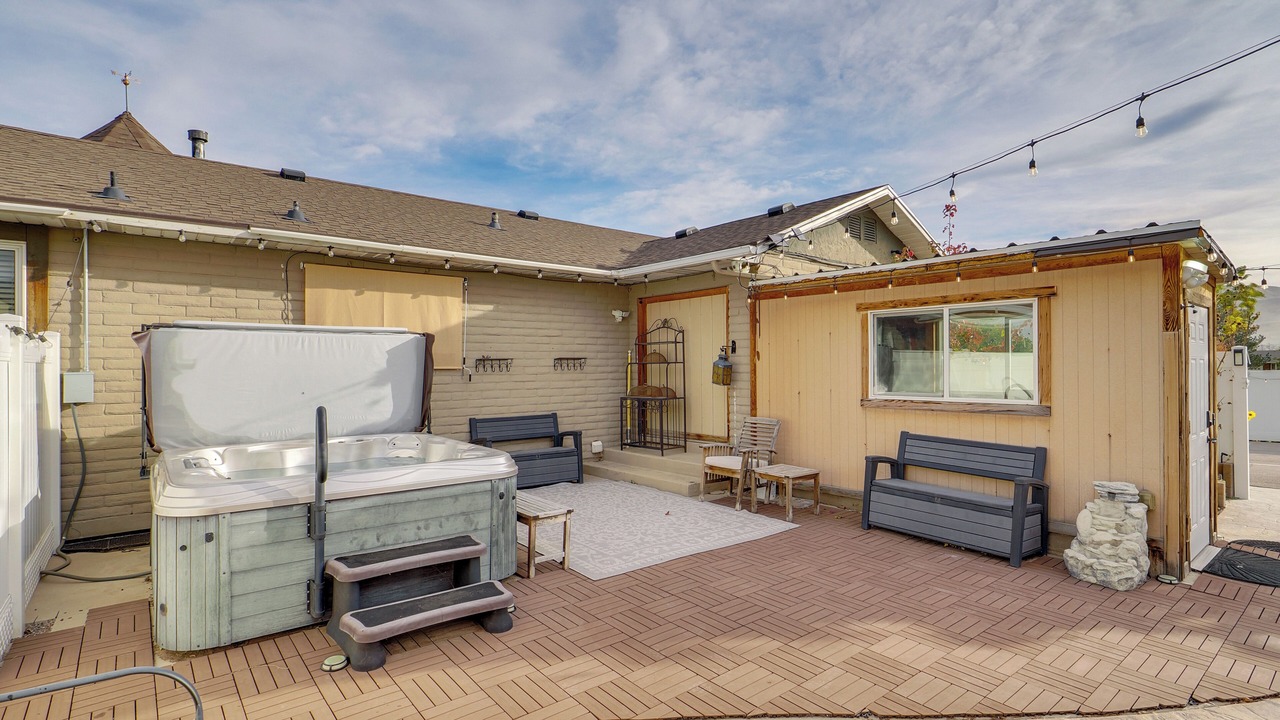 Photo of Patio Balcony in Bluffdale