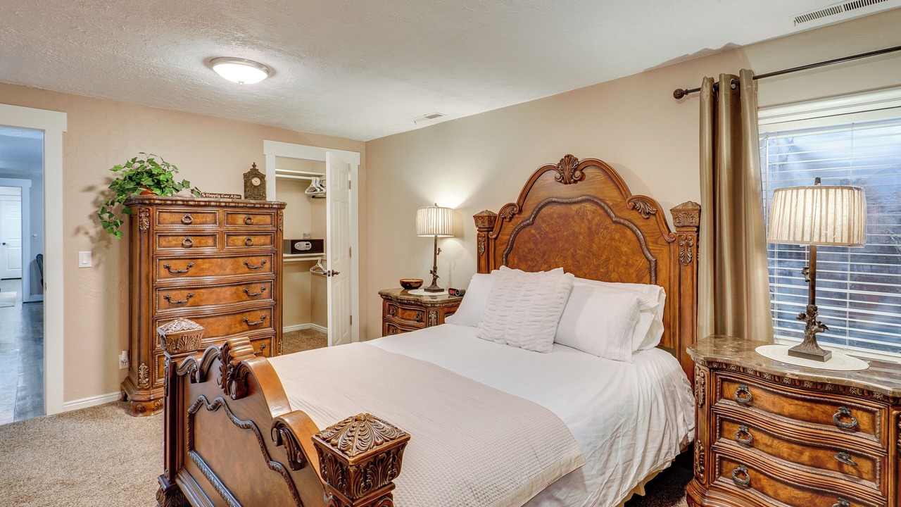 Photo of Bedroom in Bluffdale