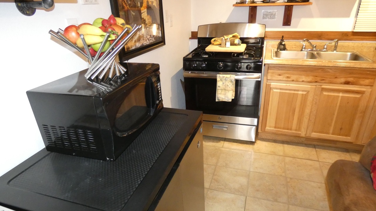 Photo of Kitchen in West Yellowstone