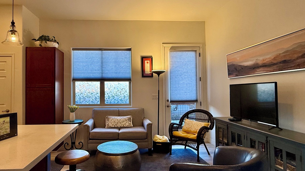 Photo of Livingroom in Downtown Flagstaff