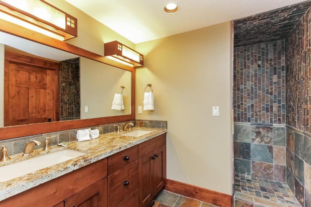 Photo of Kitchen in Tamarack Resort