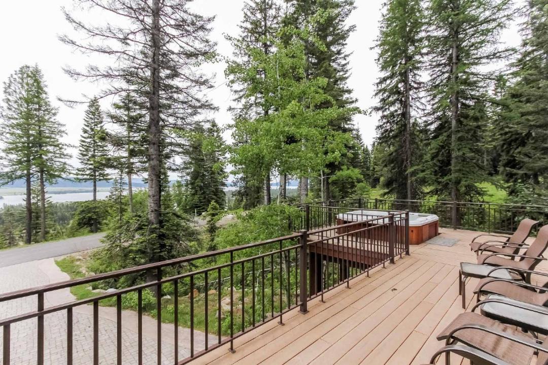 Photo of Patio Balcony in Tamarack Resort