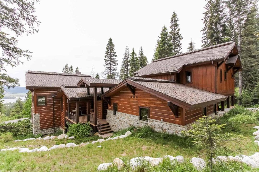 Photo of Buildings in Tamarack Resort
