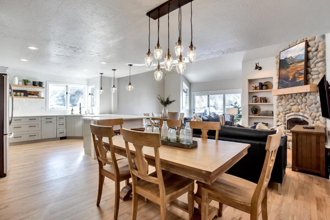 Photo of Kitchen in Cottonwood Heights