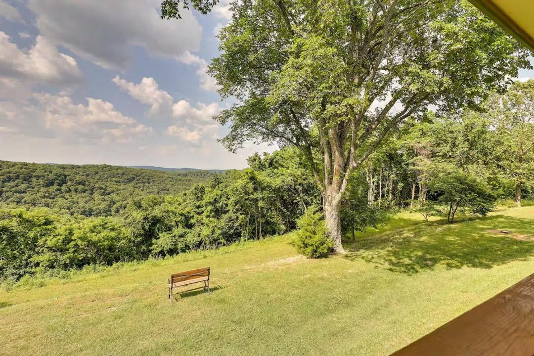 Photo of Others in Eureka Springs