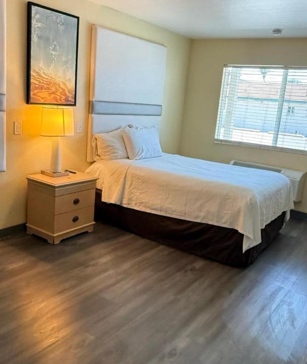 Photo of Bedroom in Porterville