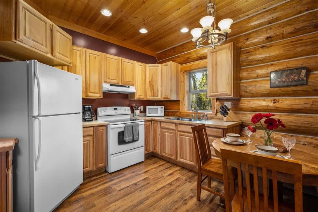 Photo of Kitchen in West Glacier