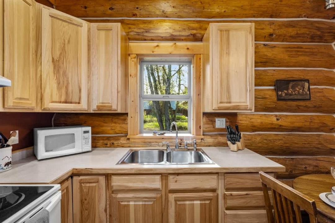 Photo of Kitchen in West Glacier